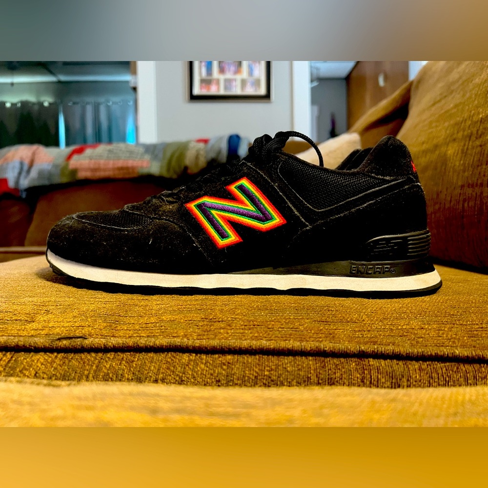 Extremely rare PRIDE 574 New Balance. Size 11D. Black with rainbow logos.